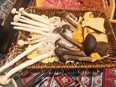 -火塘云南烧烤大排档