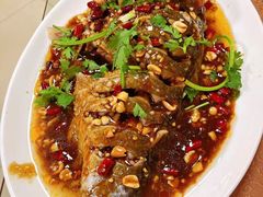 -鲁南仔·滕州炒鸡(经三路店)