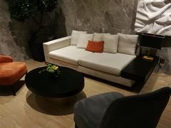 -和颐至尊酒店(上海徐家汇桂林公园地铁站店)