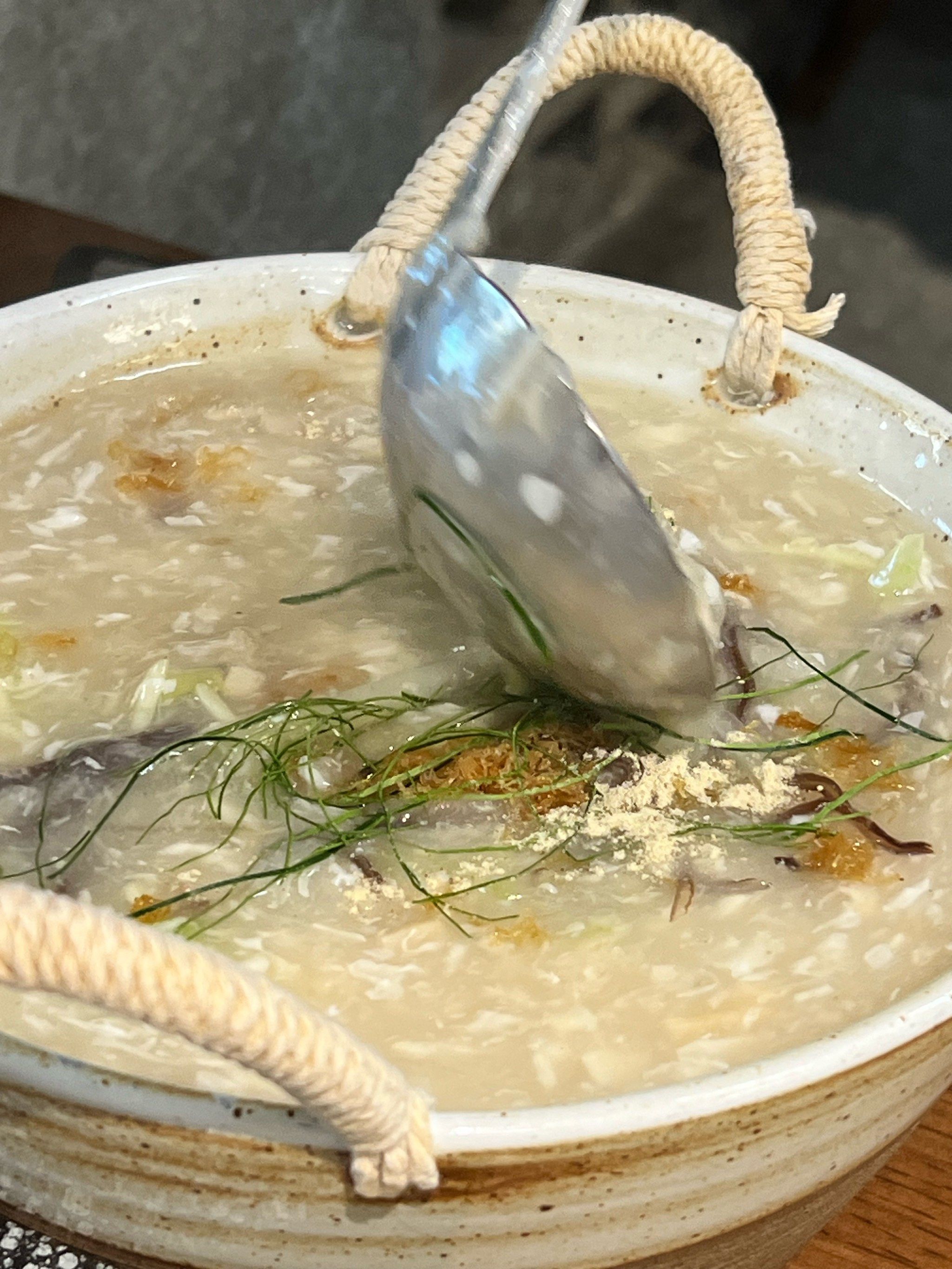 没有比冬天喝鱼茸羹更舒服的了🐟