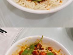 麻辣虾尾拌面-雪园上海饭店(港湾1号店)