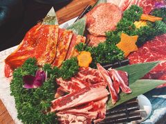 黑牛六拼-明洞阿姨·韩式酱蟹烤肉·创意料理(三元桥店)