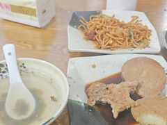 -黄阿姨锅贴大王(万航渡路店)