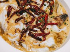 -鱼亨小鲜酸菜鱼(大信店)