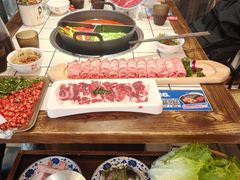 -热火朝天鲜切牛肉火锅(南强街巷店)