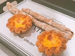 -HOT CRUSH趁热集合·现烤面包(上海环球港店)
