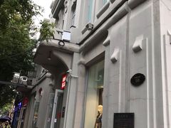 -优衣库(哈尔滨中央大街店)