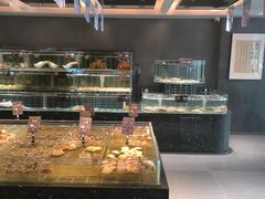 -浩运海鲜·16年专注青岛菜(石老人店)