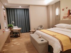 -维也纳国际酒店·西京医院胡家庙地铁站店