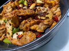 干锅牛蛙-靓蛙馆