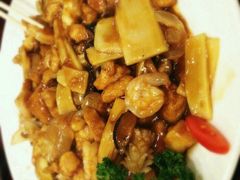 -金牌餐厅·天津菜·八珍豆腐·老爆三(瓷房子店)