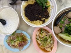 -颂记牛肉粉