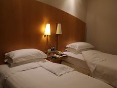 -武汉新华大饭店