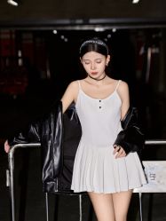 -绝对人气写真艺术中心