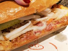 -Bánh Mì Huynh Hoa
