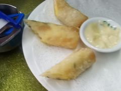 -山里饭店(贵安店)