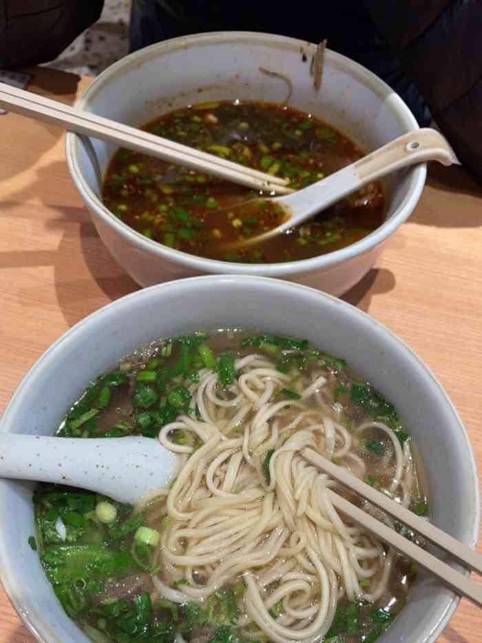 张拉拉兰州手撕牛肉面(青浦缤纷城店)-"家门口的商场新开的一家牛肉面