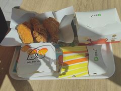 -德克士(世纪广场店)