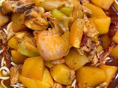 -牛一嘴·兰州牛肉面·大盘鸡(财富中心店)