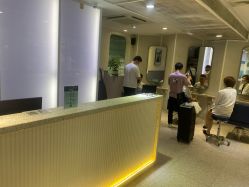 -PE SALON