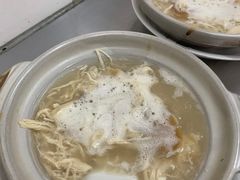 浓汤瓦煲花胶翅-添發碗仔翅美食