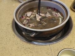 -东巴谷野生菌火锅餐厅