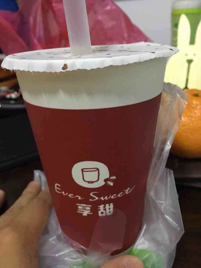 珍珠奶茶棒棒哒,一定要少糖,不然太甜了