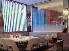 -海底捞火锅(杭州庆春路夜宵主题店)