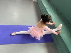 -蒲公英舞蹈艺术中心(解放路校区)