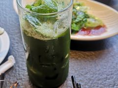 桃桃生打椰椰-蝴蝶里·粤菜·点心(滨江龙湖店)