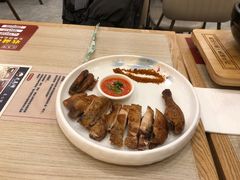 -花馬肆.云南过桥米线(汉神购物广场现场熬汤店)