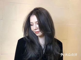 显白又超A发色，分析什么肤色应该选择什么发色哦
