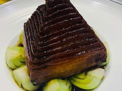 金牌扣肉-南麓·浙里(外滩店)