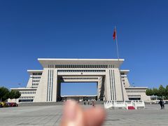 -霍尔果斯国门景区