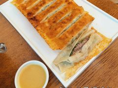 -品海楼·大连海胆锅贴馆(东港店)