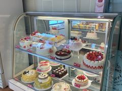 面包甜点陈列柜-味多美蛋糕(亚非大厦店)