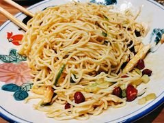 -川流不息·地道川菜·小龙虾(新松江路店)