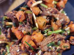 -包整·丝娃娃(一览甲秀楼风景店)