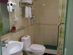 -德全心悦酒店(北京金台路地铁站店)