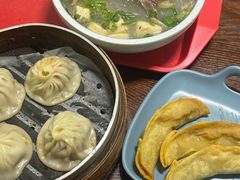 -老新隆牛肉锅贴(新街口店)