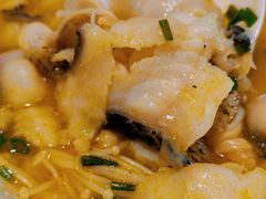 -渝信川菜 · 川味家常菜(财富购物中心店)