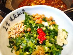 秘制料碗-匠岳·王宝器麻椒鱼(会展中心店)