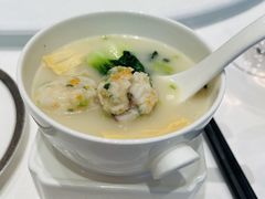 -品海楼·大连海胆锅贴馆(东港店)