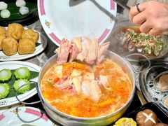 -禄婶鸡煲·打边炉