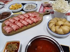 -魔法帽酱料牛肉小火锅(米兰店)