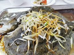 清蒸多宝鱼-北戴河庆山饭店·海鲜砂锅粥(北戴河黑石路店)