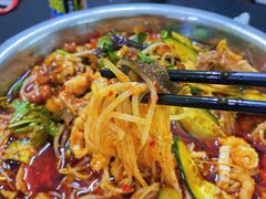 -周良天山牛杂城(天山路总店)