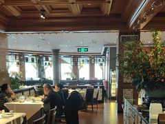 -八府香鸭·啫啫煲(华山路店)