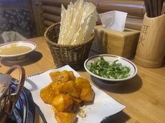 -洱火云南酸菜牛肉火锅(石景山当代商城店)