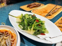 -乡村馕坑肉·烧烤·新疆菜·本地人更爱吃(阿勒泰首店)